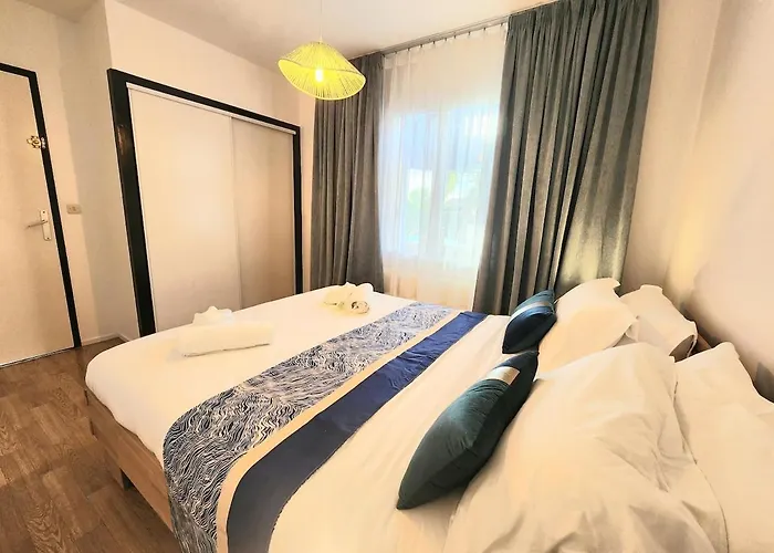 Maison Cosy Avec Piscine 贝尔热拉克